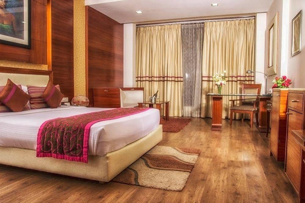 Baba Resorts Dharampur Dharampur  Zewnętrze zdjęcie